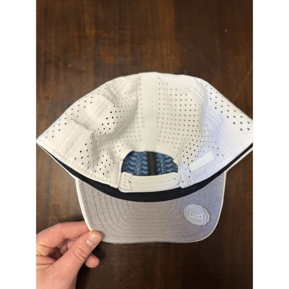Melin A-Game Hydro Mens Snapback White Hat - Classic Size - Picture 4 of 7